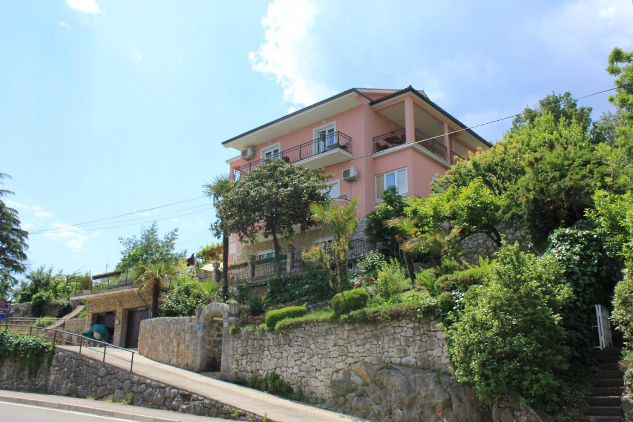 Apartments And Rooms By The Sea Medveja, Opatija - 2305 Lovran Ngoại thất bức ảnh